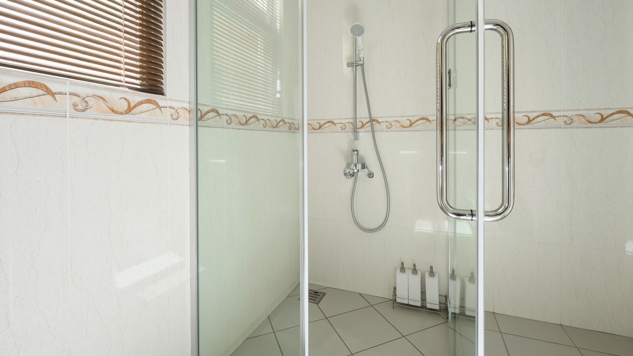 Photo of Bathroom in Maeda