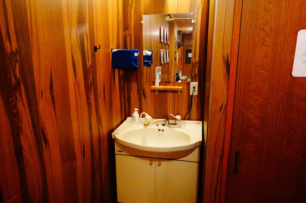 Photo of Bathroom in Sattsuru
