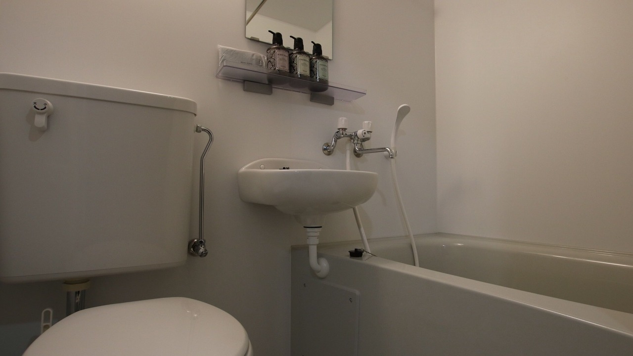 Photo of Bathroom in Enobi