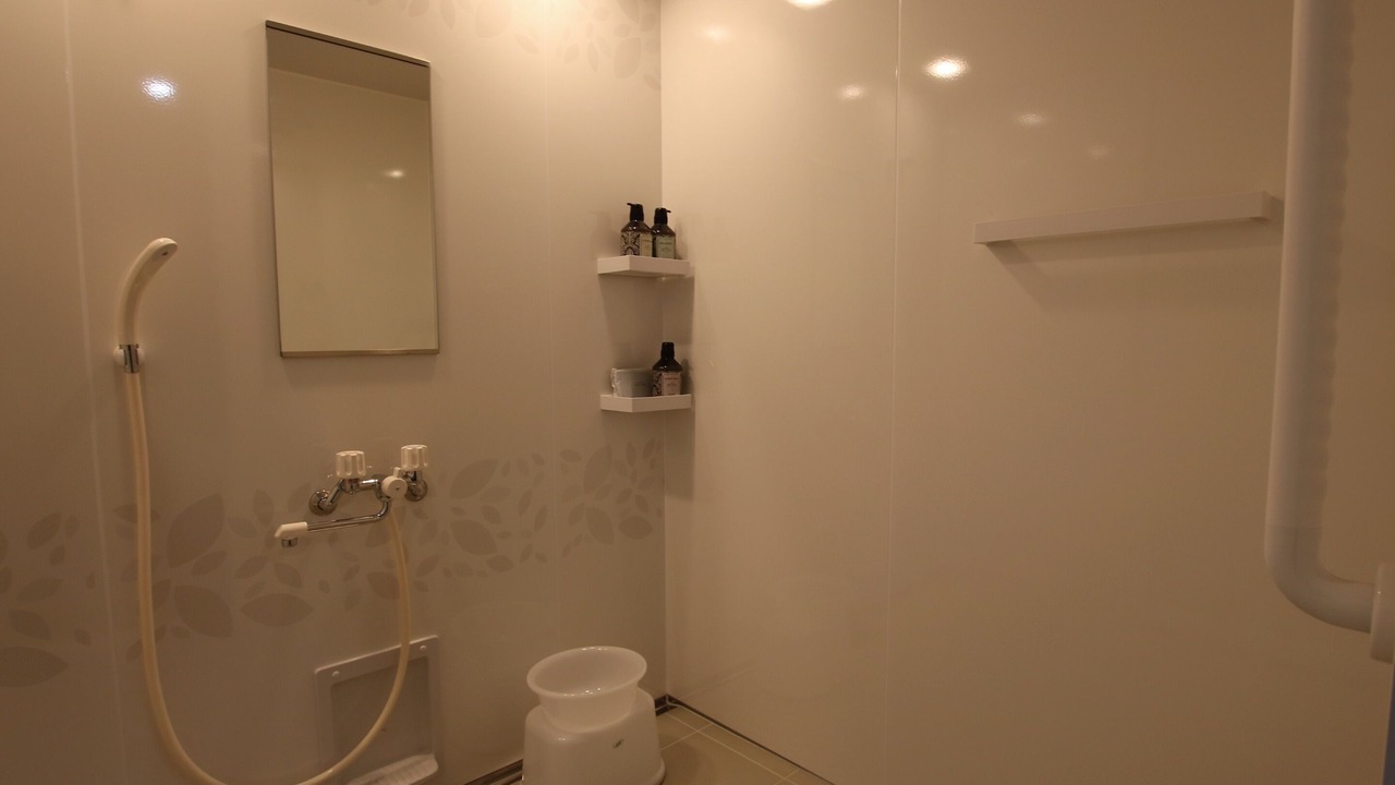 Photo of Bathroom in Enobi