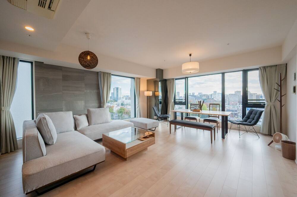 Photo of Livingroom in Shirokane