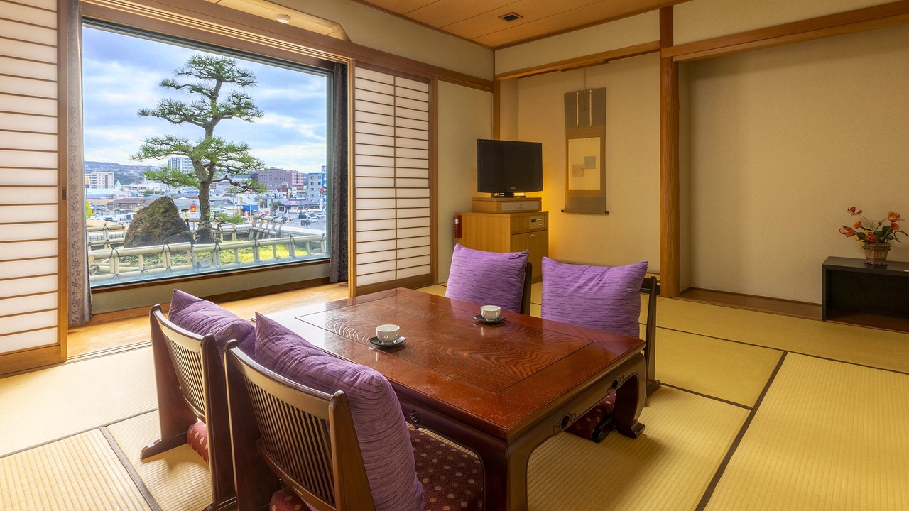 Photo of Bedroom in Omura