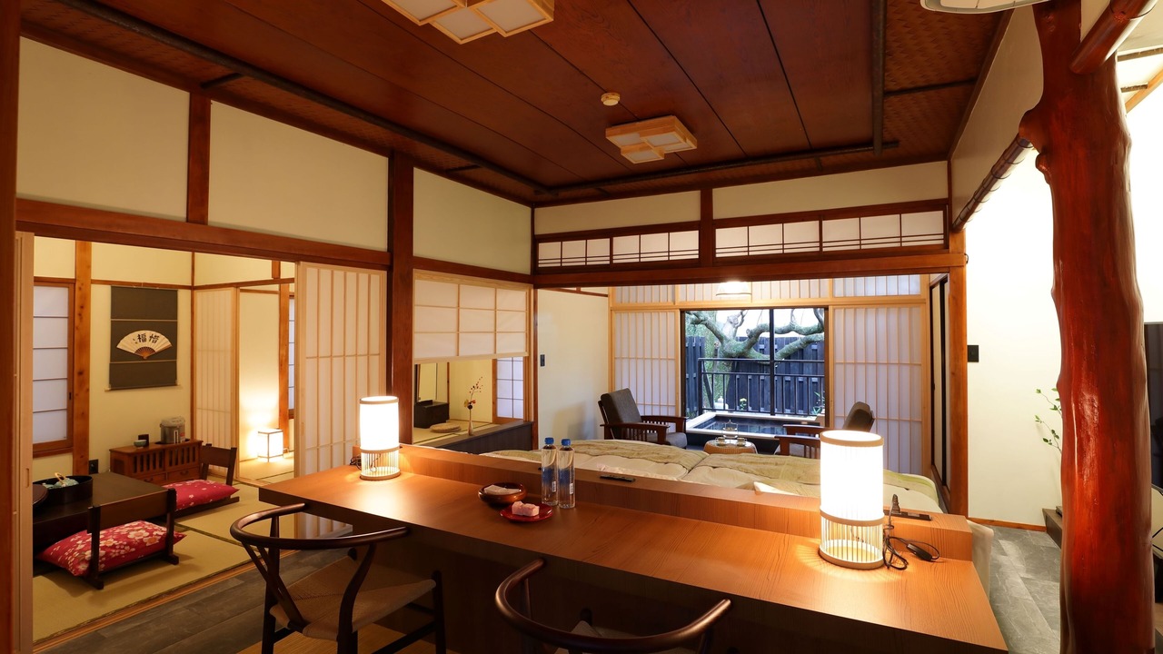 Photo of Bedroom in Toi