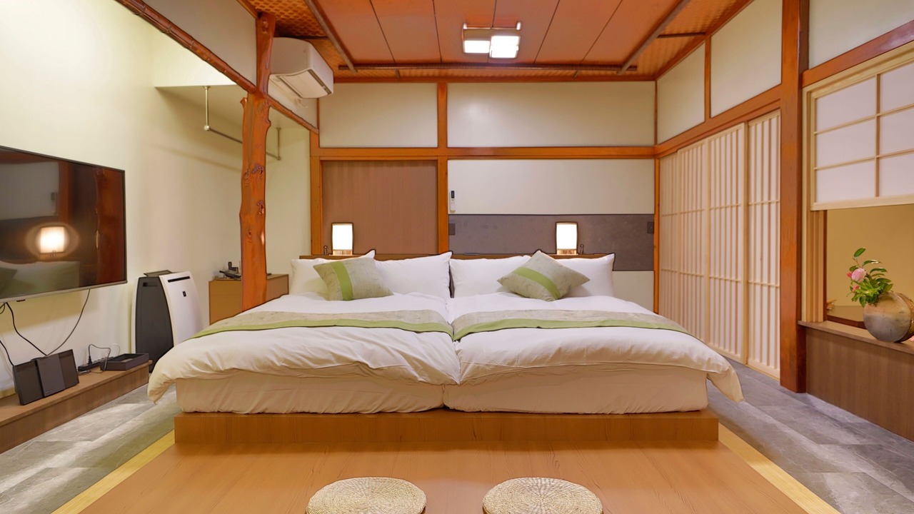 Photo of Bedroom in Toi