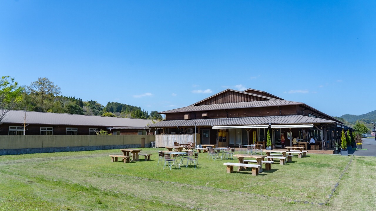 Photo of Outdoor in Aira