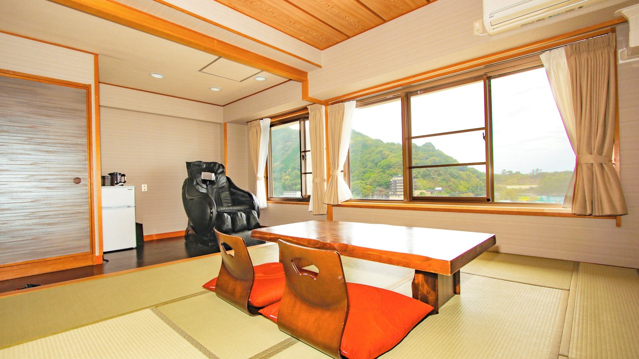 Photo of Bedroom in Toi