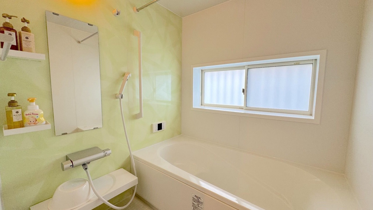 Photo of Bathroom in Onna