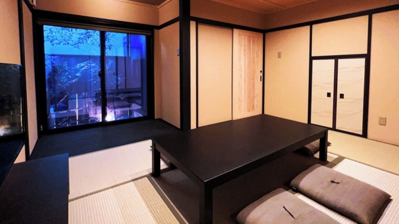 Photo of Others in Karasuma