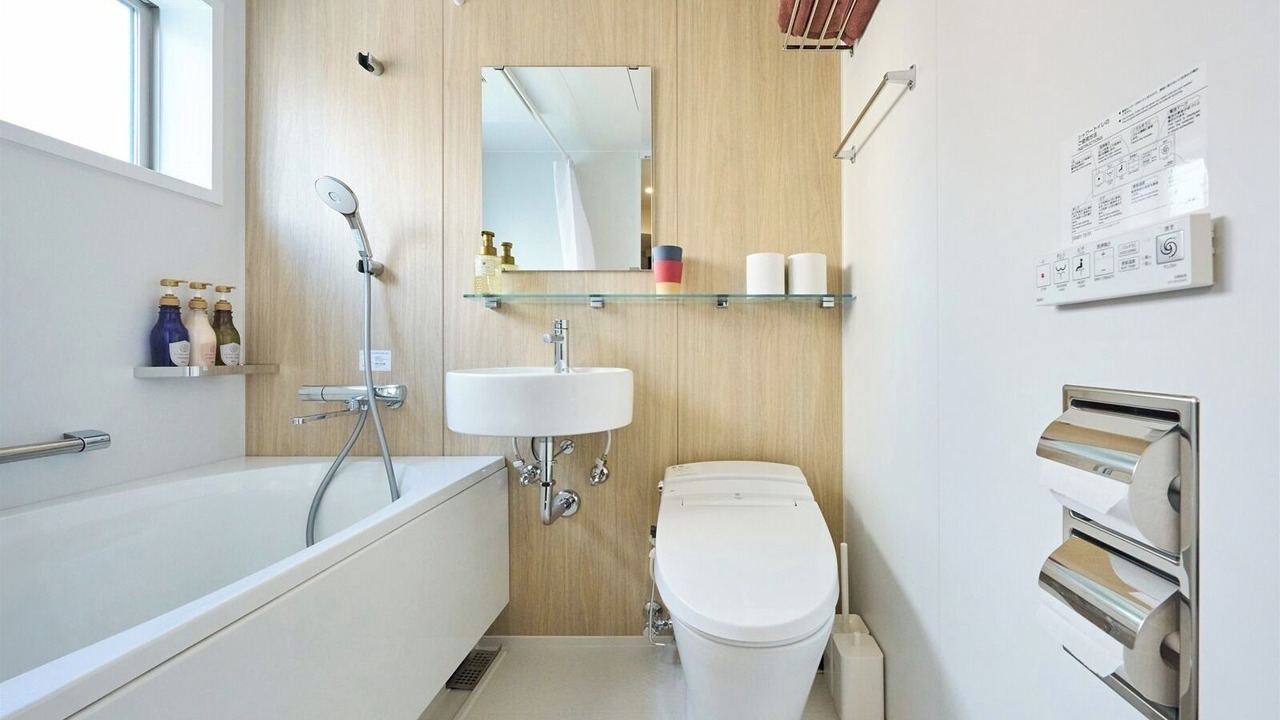 Photo of Bathroom in Nishiasakusa