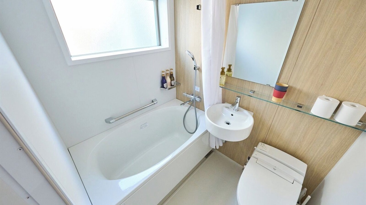 Photo of Bathroom in Nishiasakusa