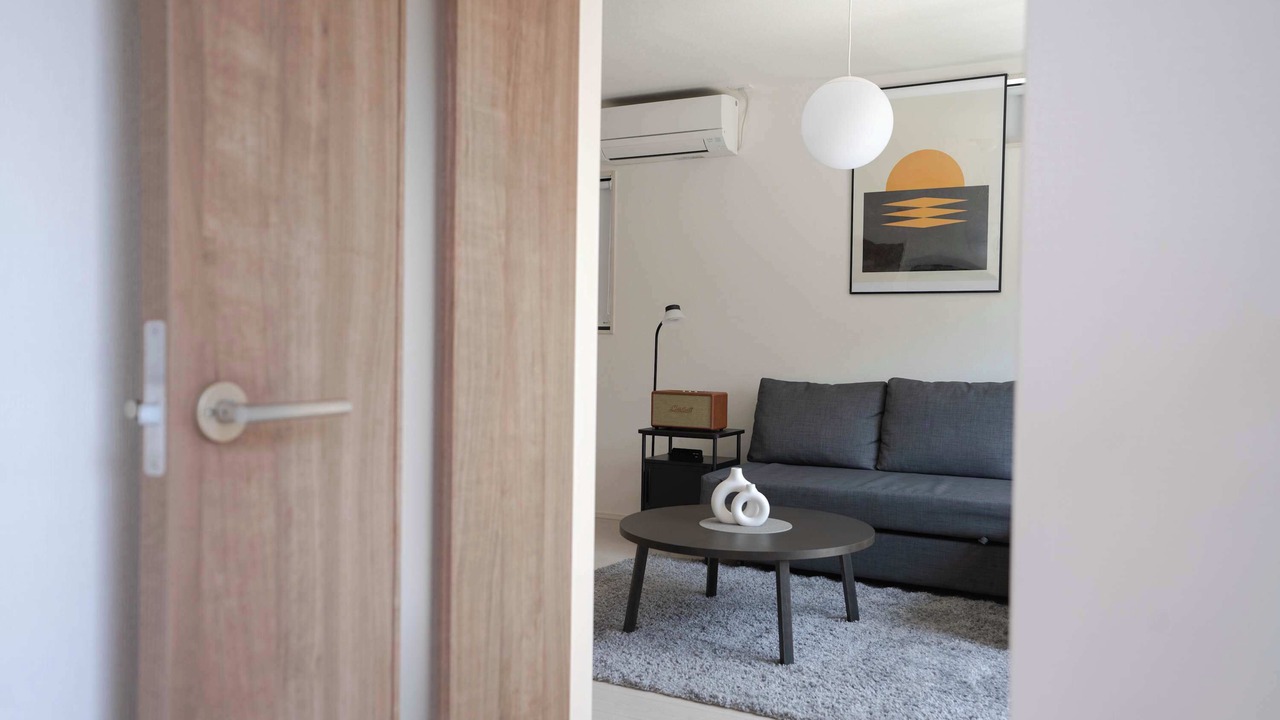 Photo of Livingroom in Ozu