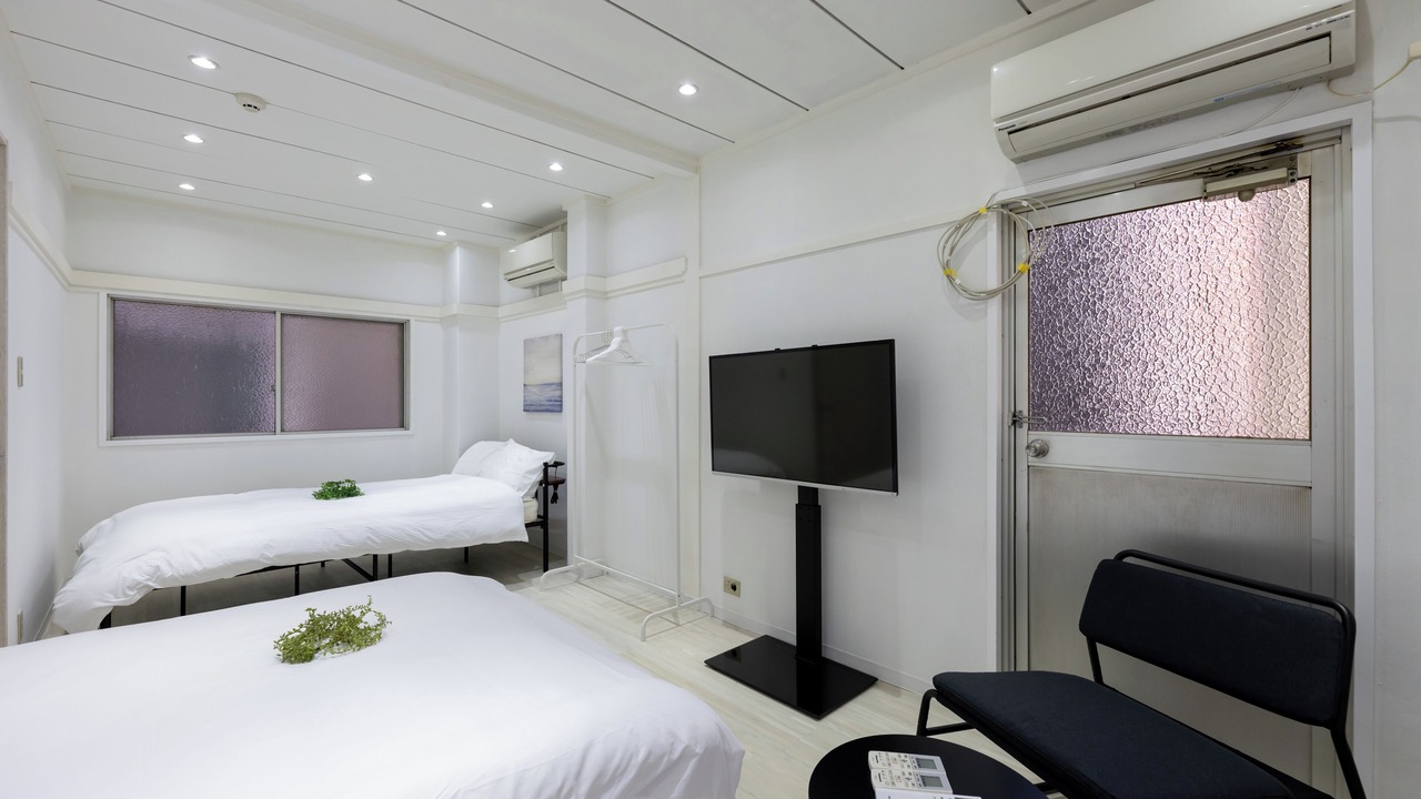 Photo of Bedroom in Minamiaoyama