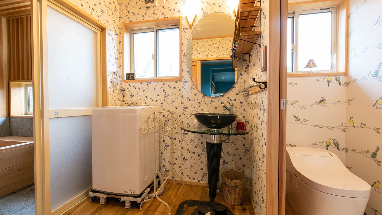 Photo of Bathroom in Omura