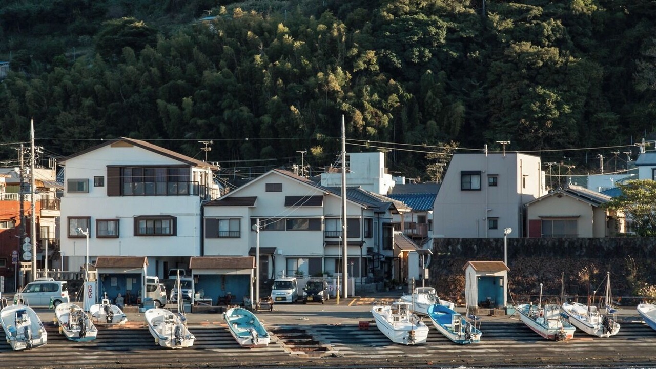 Photo of Others in Ajiro