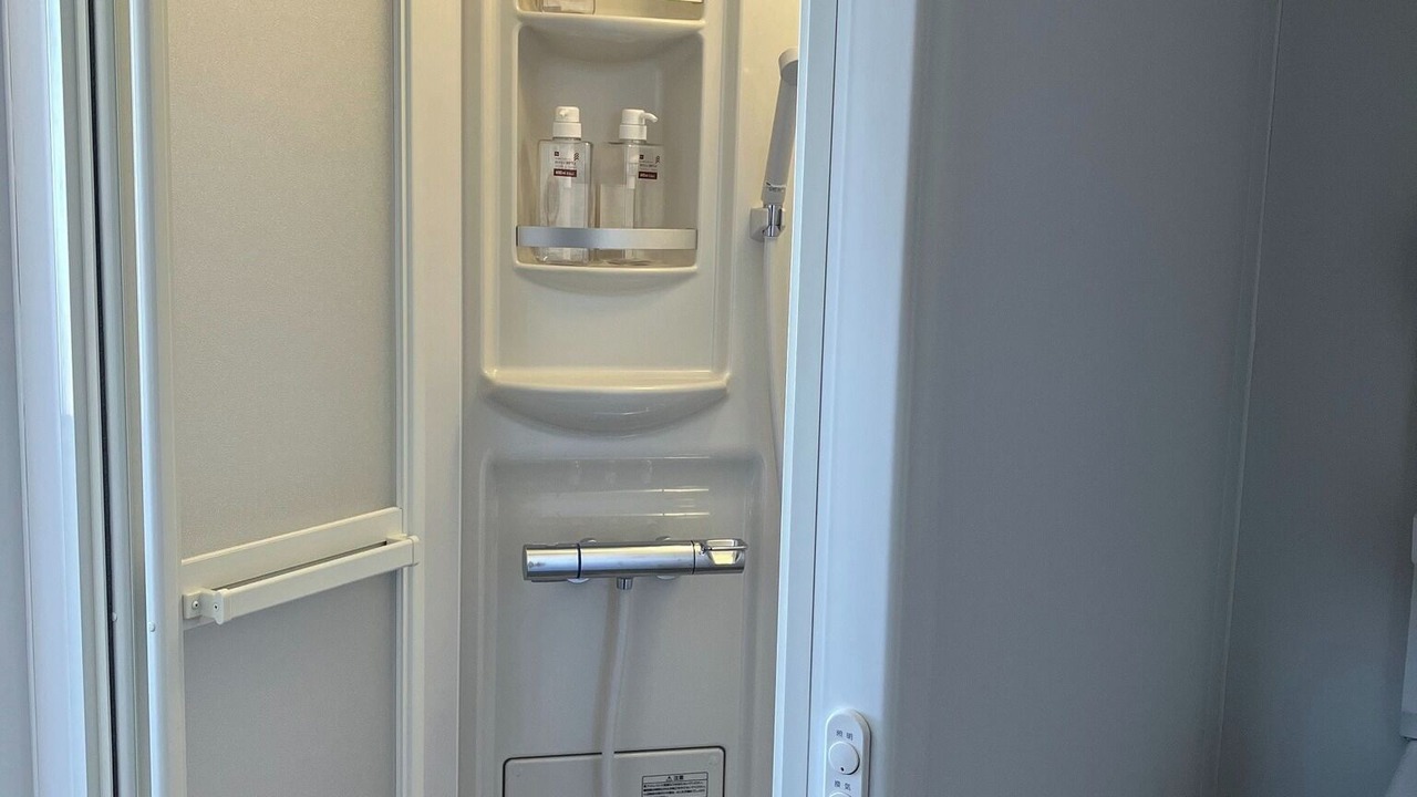 Photo of Bedroom in Toi