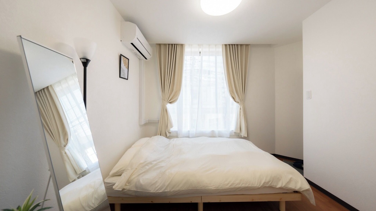 Photo of Bedroom in Minato