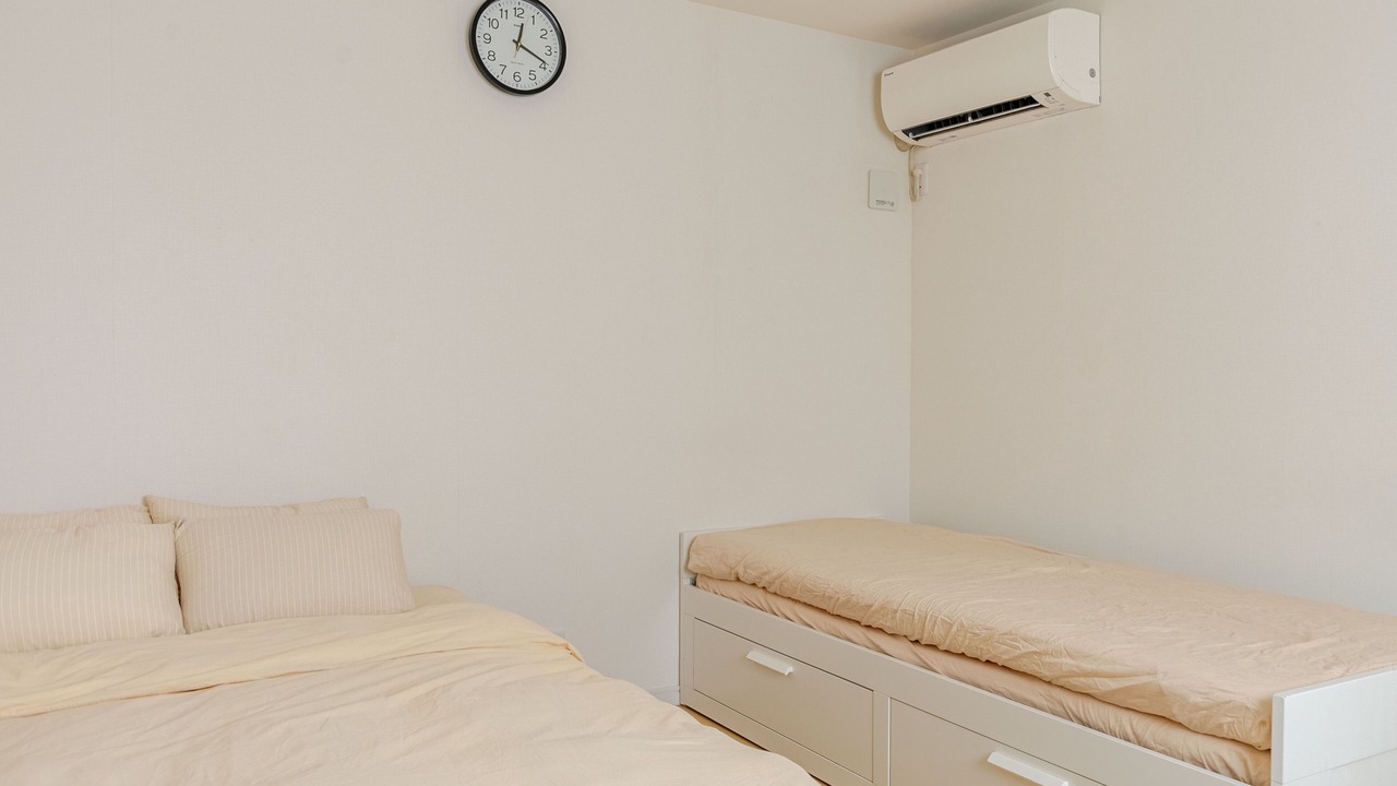 Photo of Bedroom in Minato