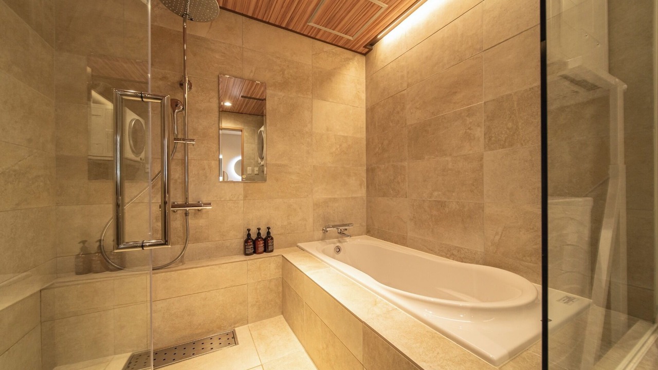 Photo of Bathroom in Kin