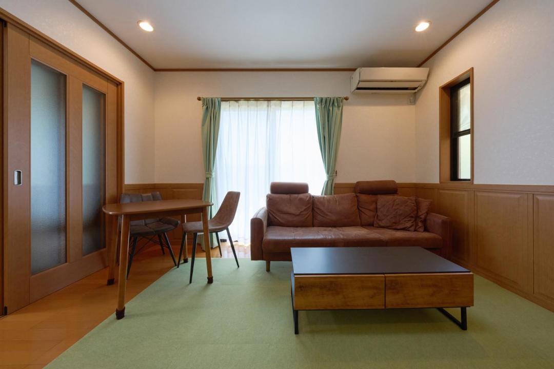 Photo of Others in Yokoshibahikari
