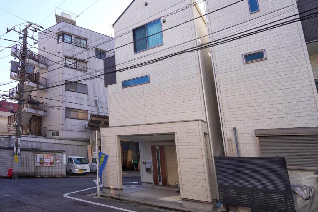 Photo of Others in Kita