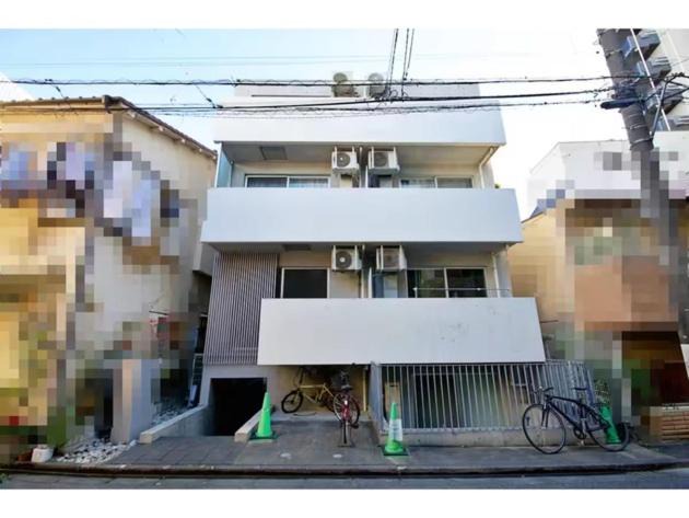 Photo of Others in Higashi
