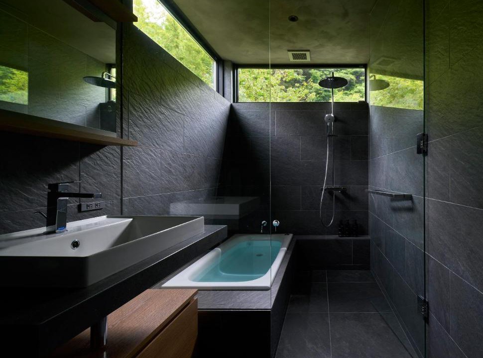 Photo of Bathroom in Enoura
