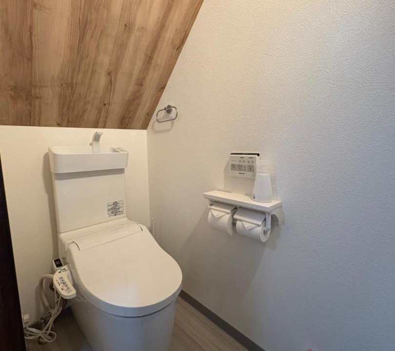 Photo of Bathroom in Obama