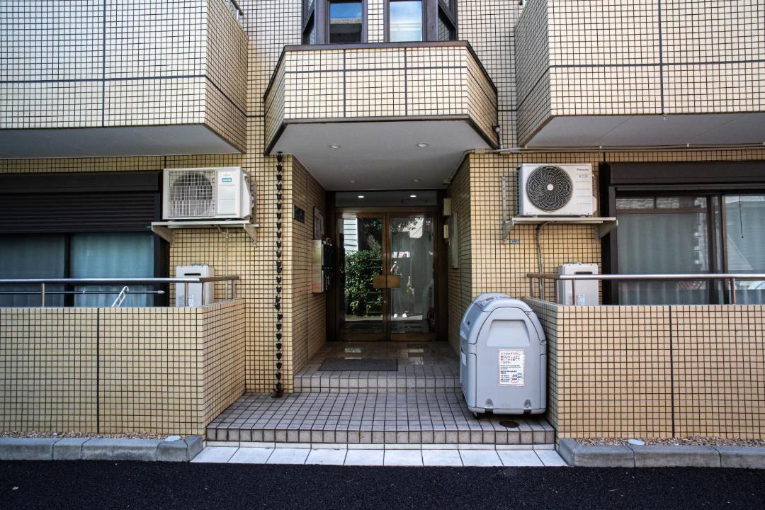Photo of Others in Tomigaya