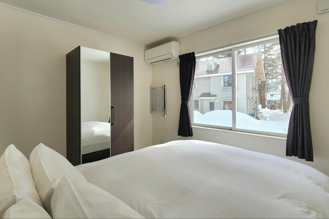 Photo of Bedroom in Echo Land