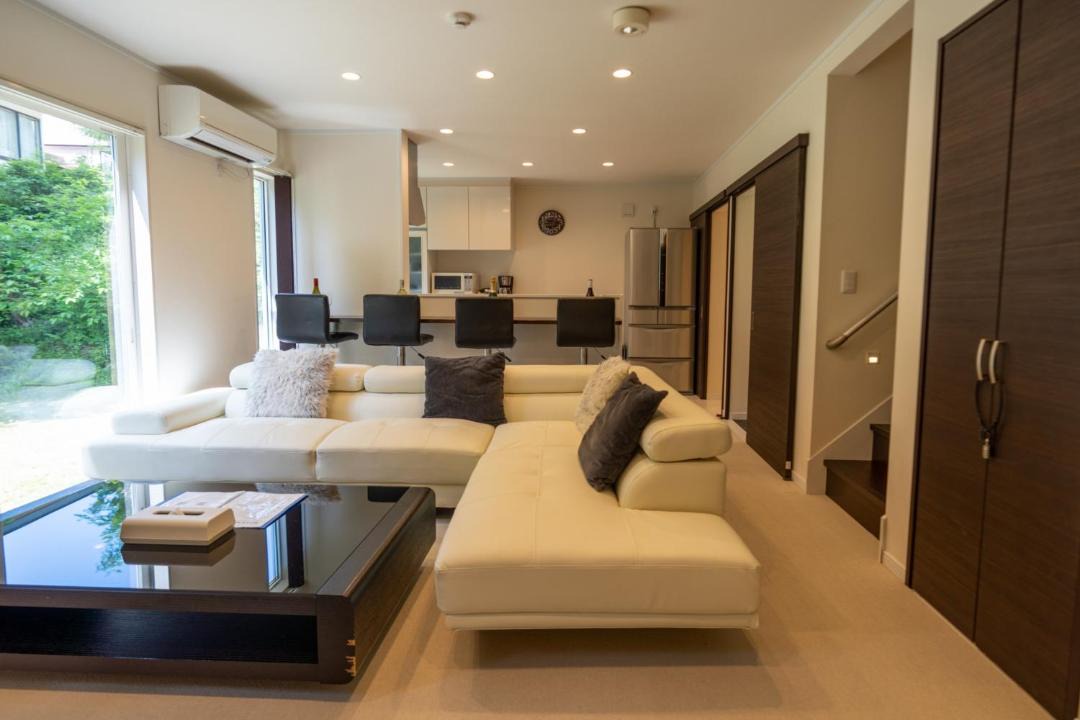 Photo of Livingroom in Echo Land
