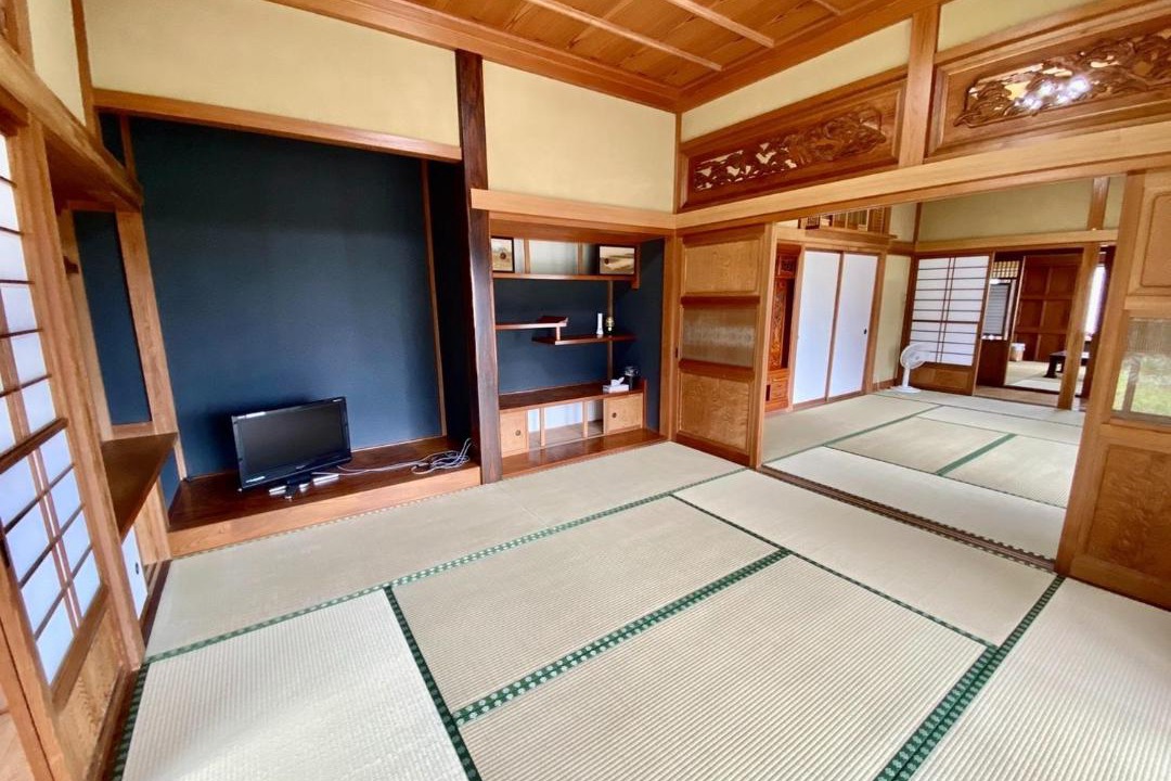 Photo of Others in Yokoshibahikari