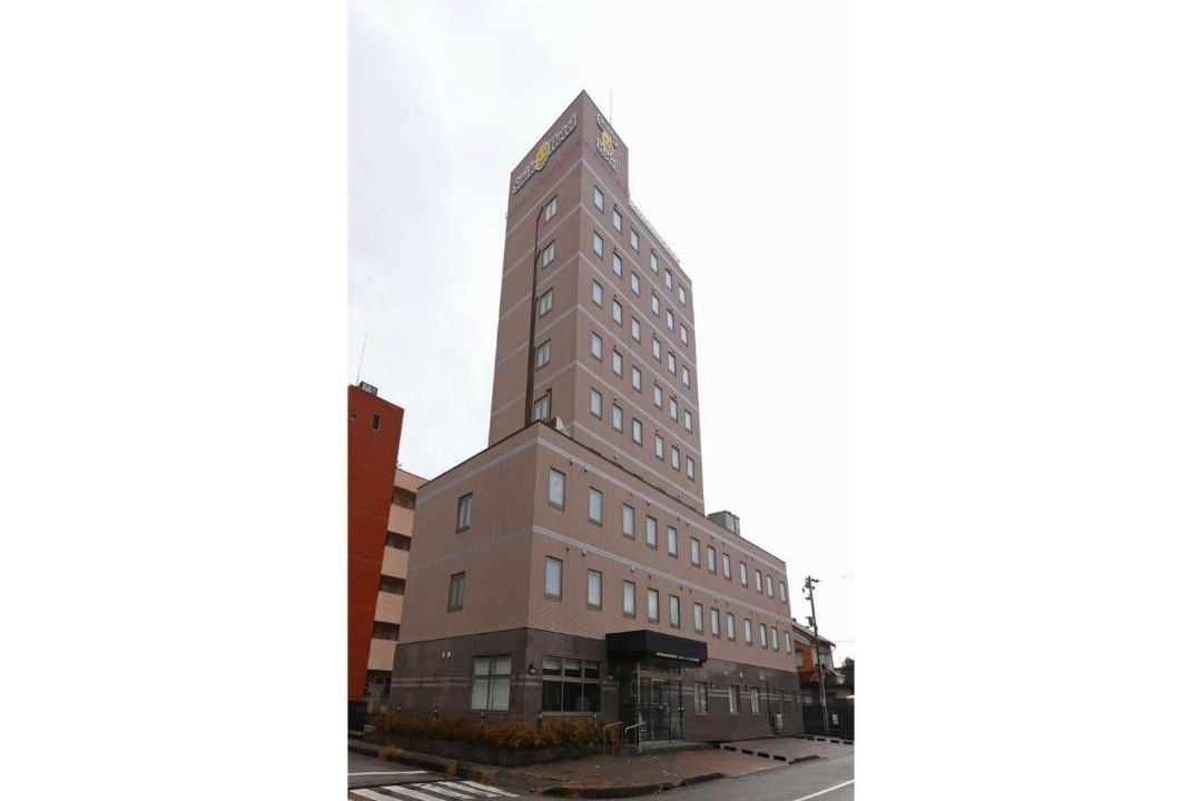 Photo of Buildings in Takaoka