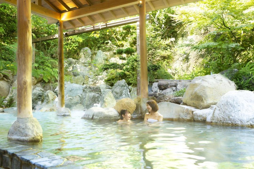 Photo of Others in Shirahama