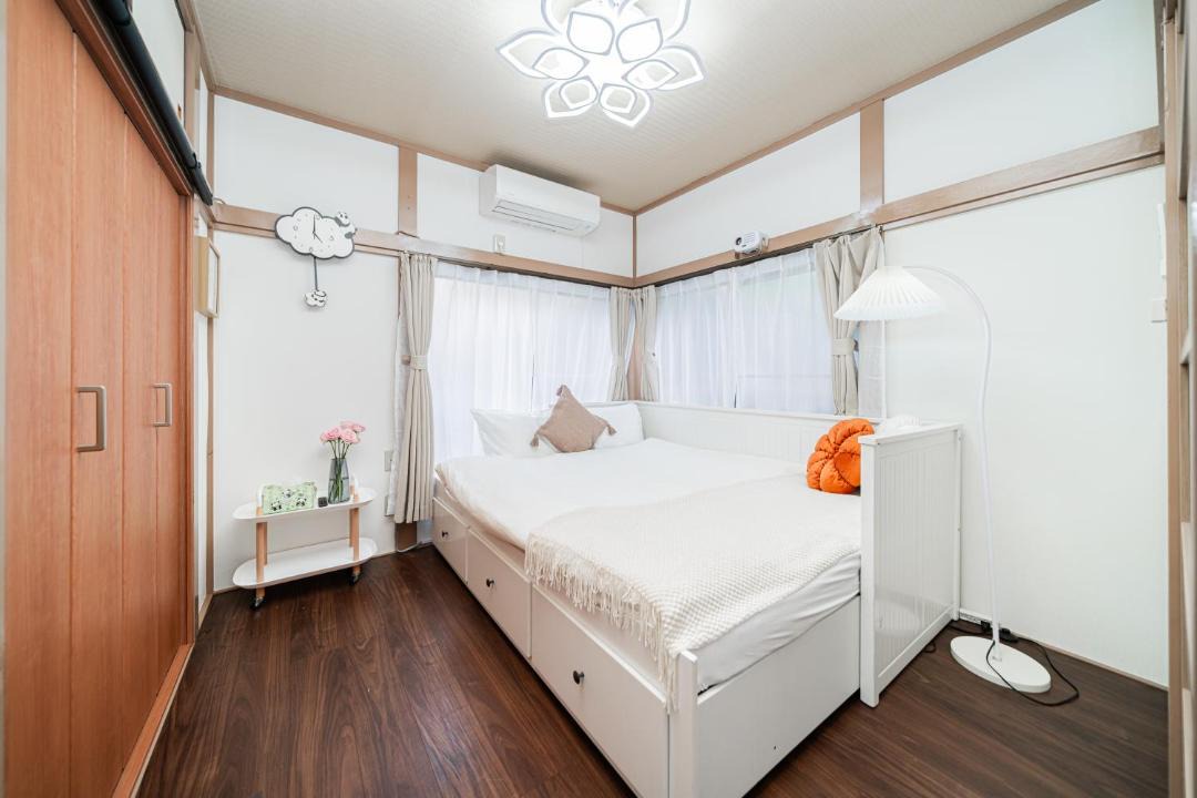 Photo of Bedroom in Katsushika