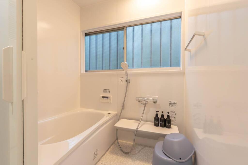 Photo of Bathroom in Nishi