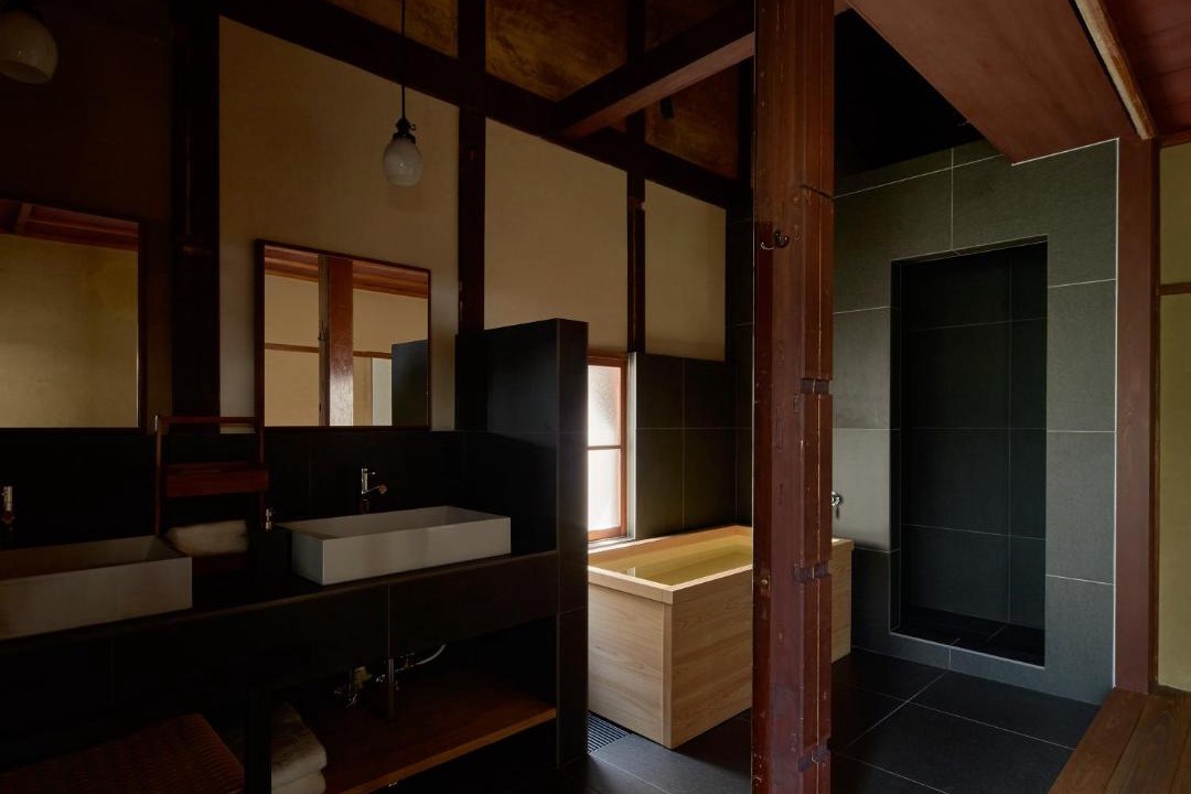 Photo of Others in Karasuma