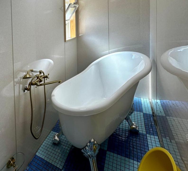 Photo of Bathroom in Hinasecho Hinase