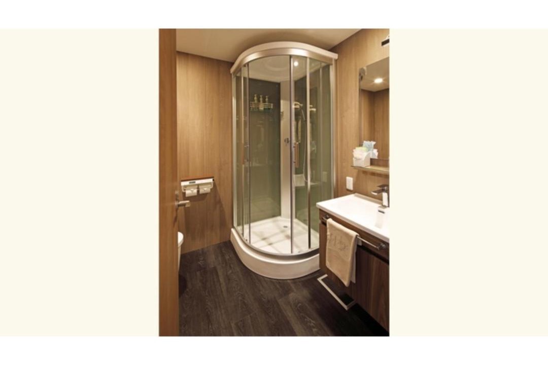 Photo of Bathroom in Toon