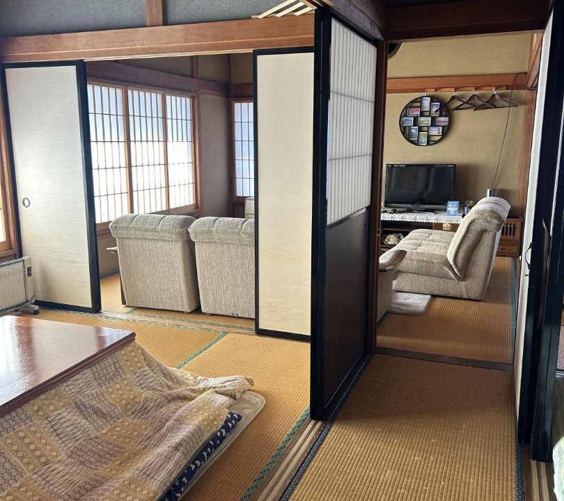 Photo of Others in Oshino