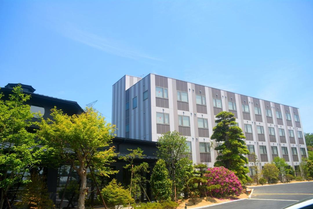 Photo of Others in Hirono