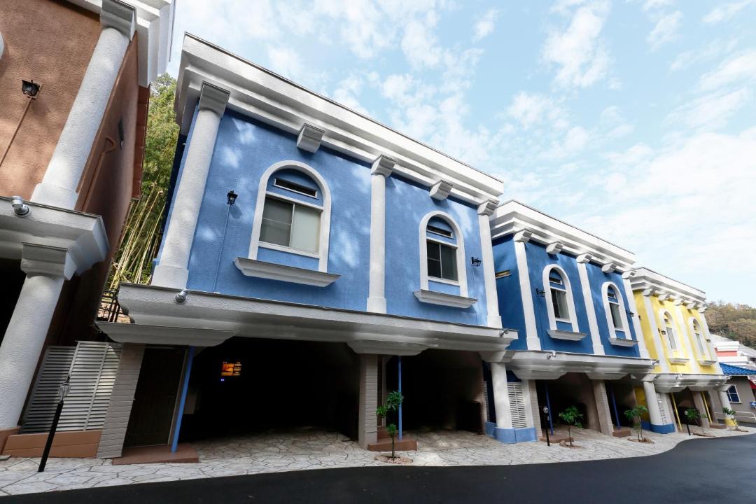 Photo of Buildings in Izunokuni
