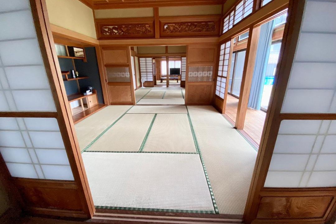 Photo of Others in Yokoshibahikari