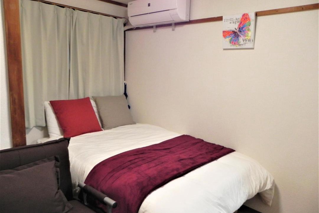 Photo of Bedroom in Nanbasennichimae