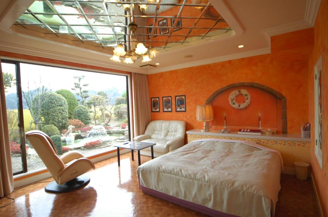 Photo of Bedroom in Tosu