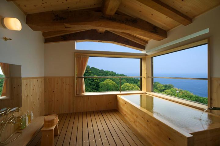 Photo of Patio Balcony in Ajiro