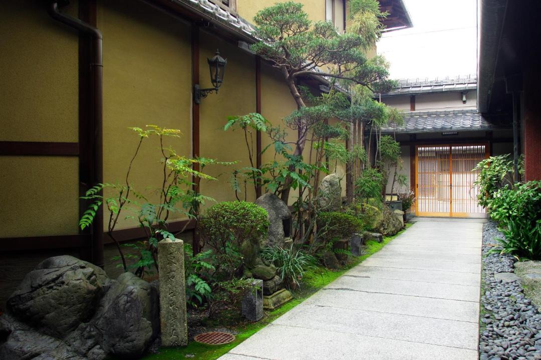 Photo of Others in Karasuma