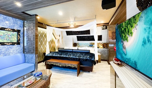 Imperial Suite Room, Smoking