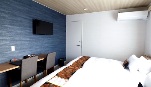 Two-Bedroom Suite