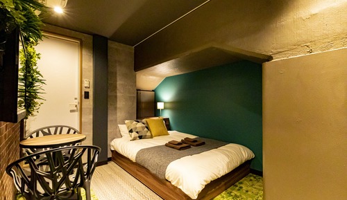 Double Room (B)