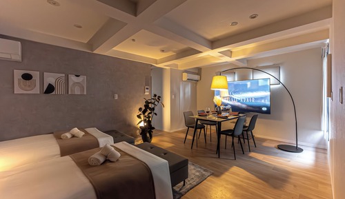 [Max 10 guest] 3LDK 70sqm 6beds, 5 min to nearby station (Shinjuku East 202)